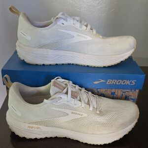 Brooks Cream Running Shoes